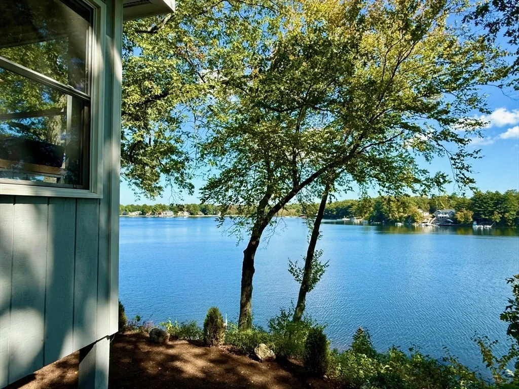 Photo of 24 Shore Rd