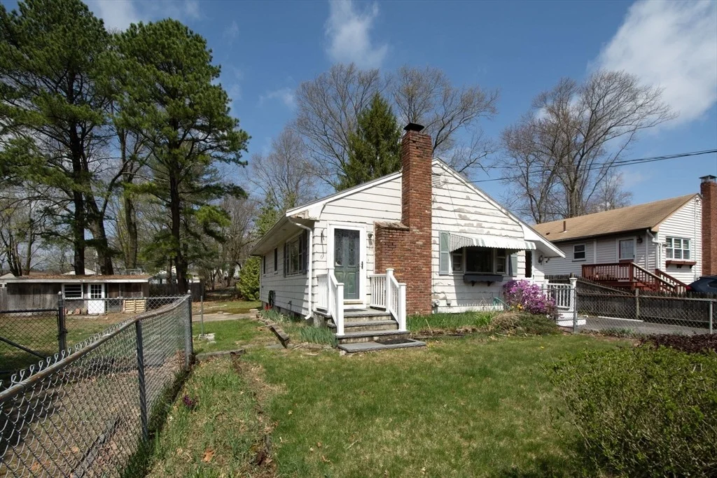 Photo of 6 Clover Road