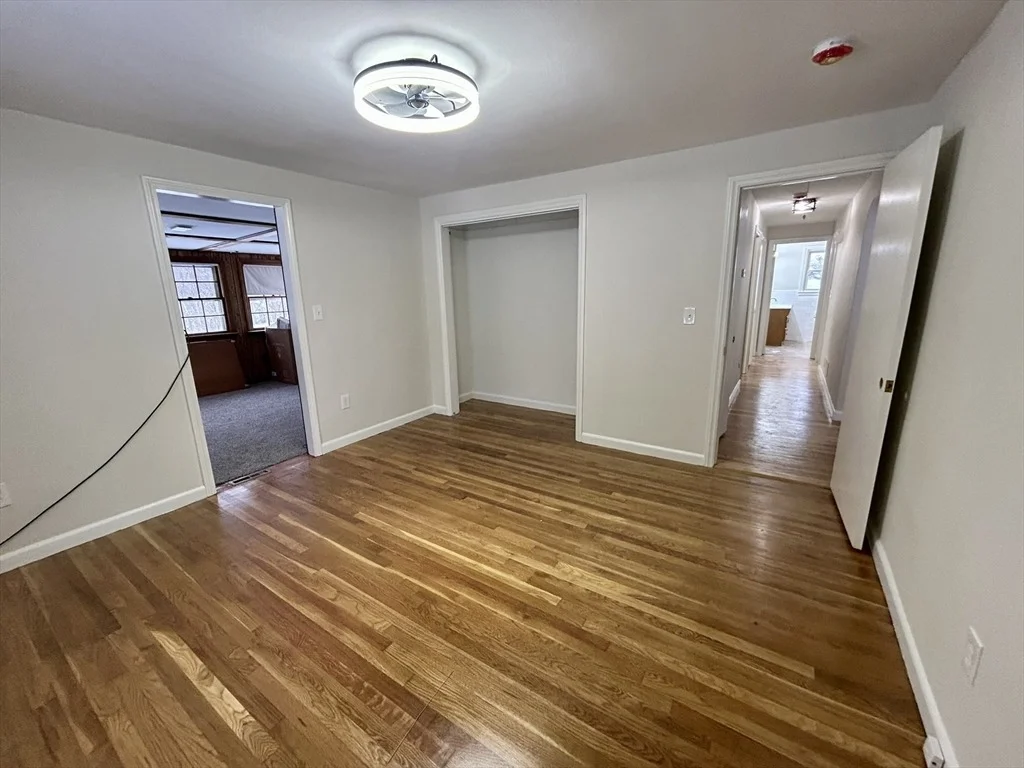 Photo of 48 Hemlock Dr