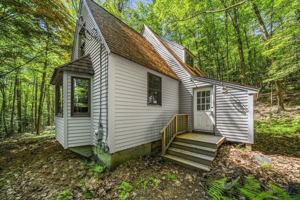 Photo of 180 Holtshire Rd