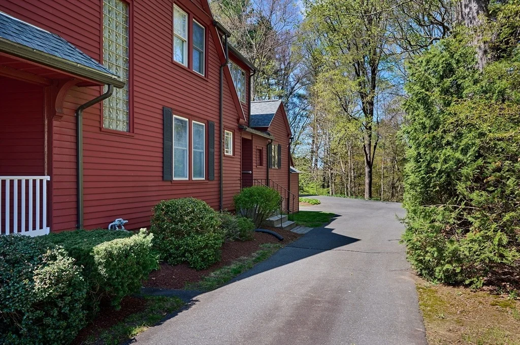Photo of 11 Glendale St
