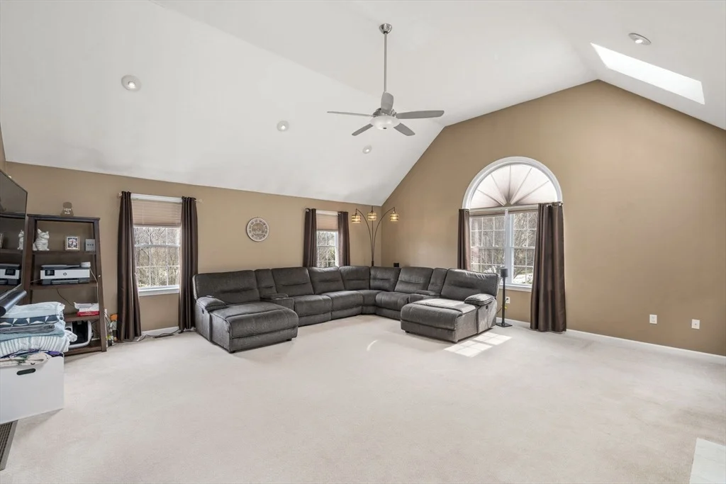 Photo of 3 Jasmine Dr