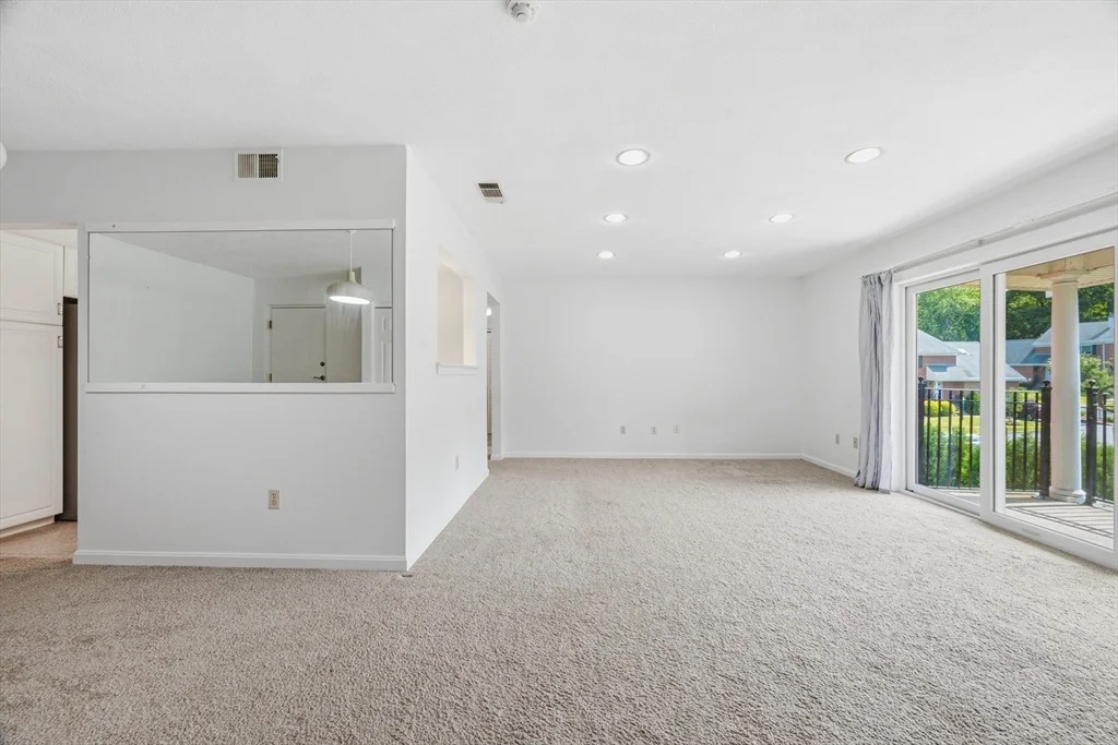 Photo of Unit 33 at 5 April Ln