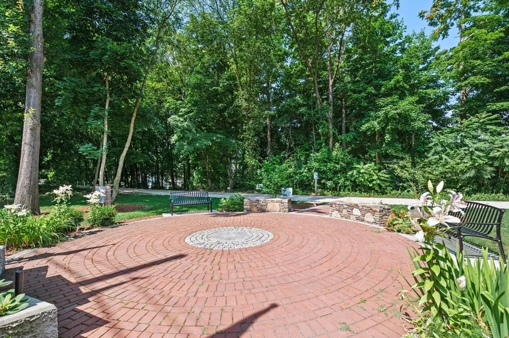 Photo of 58 Front St