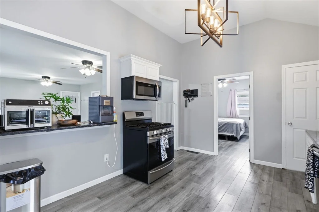 Photo of 26 Central St
