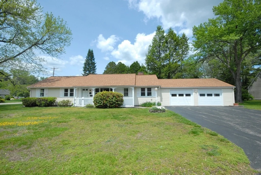 Photo of 12 Reo Rd