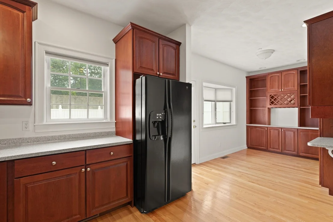 Photo of Unit 8 at 8 Dansreau Place