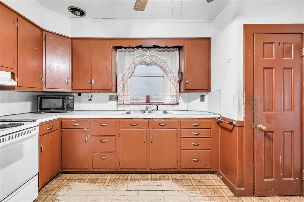 Photo of 76 Howard St
