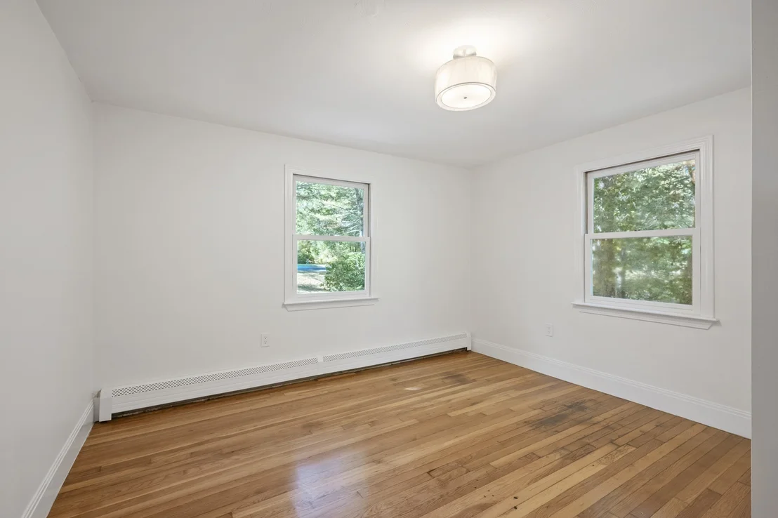 Photo of 57 Brandeis Cir