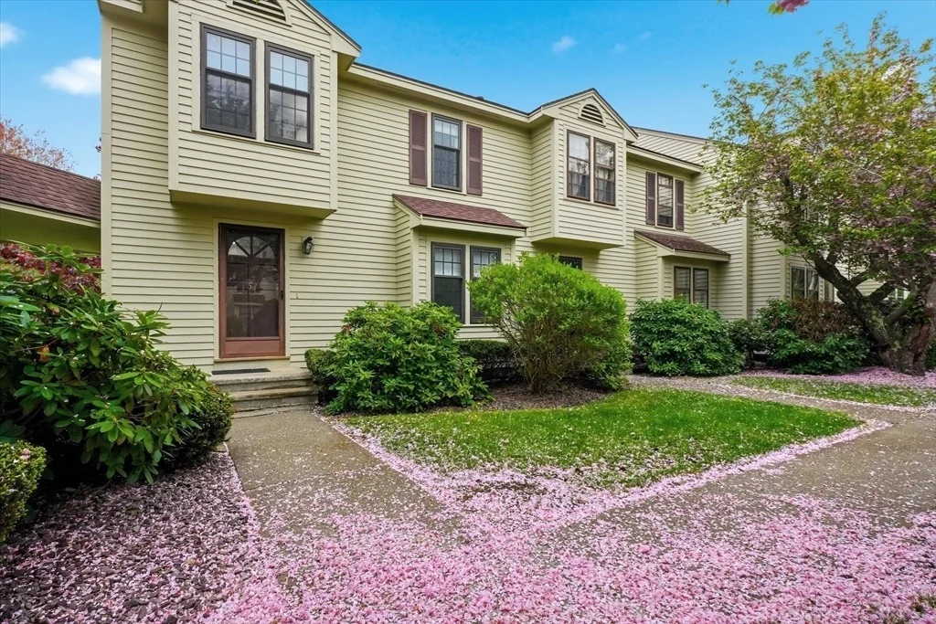 Photo of Unit 52 at 52 Apache Way