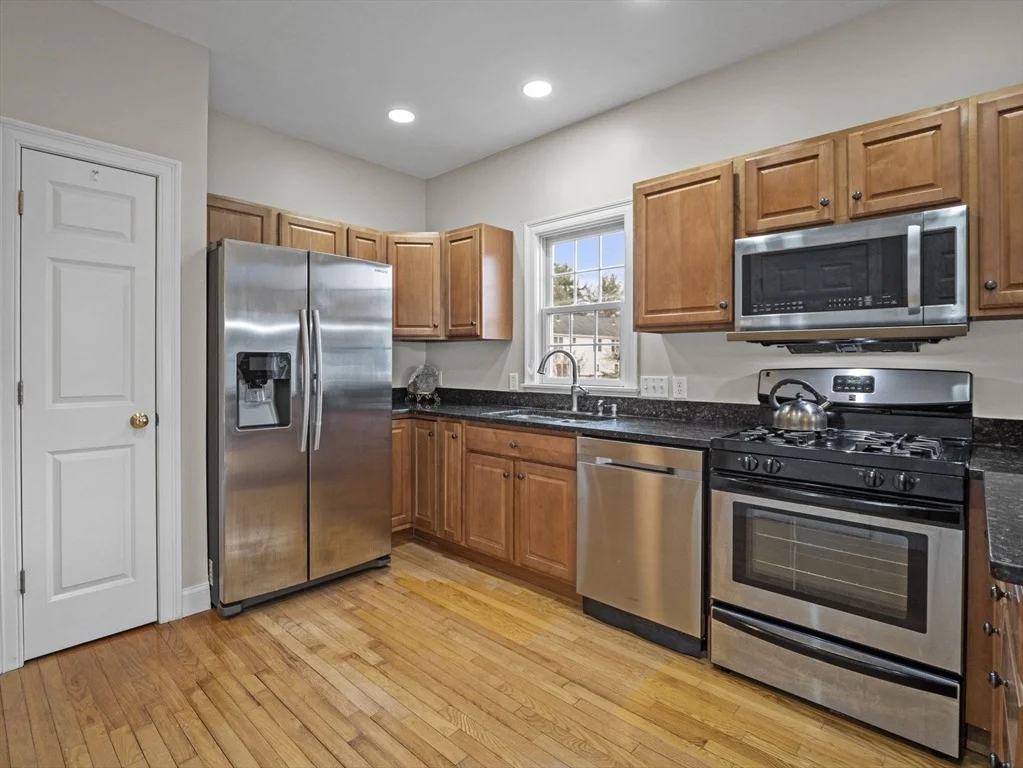 Photo of Unit 1 at 36 Knowlton Cir