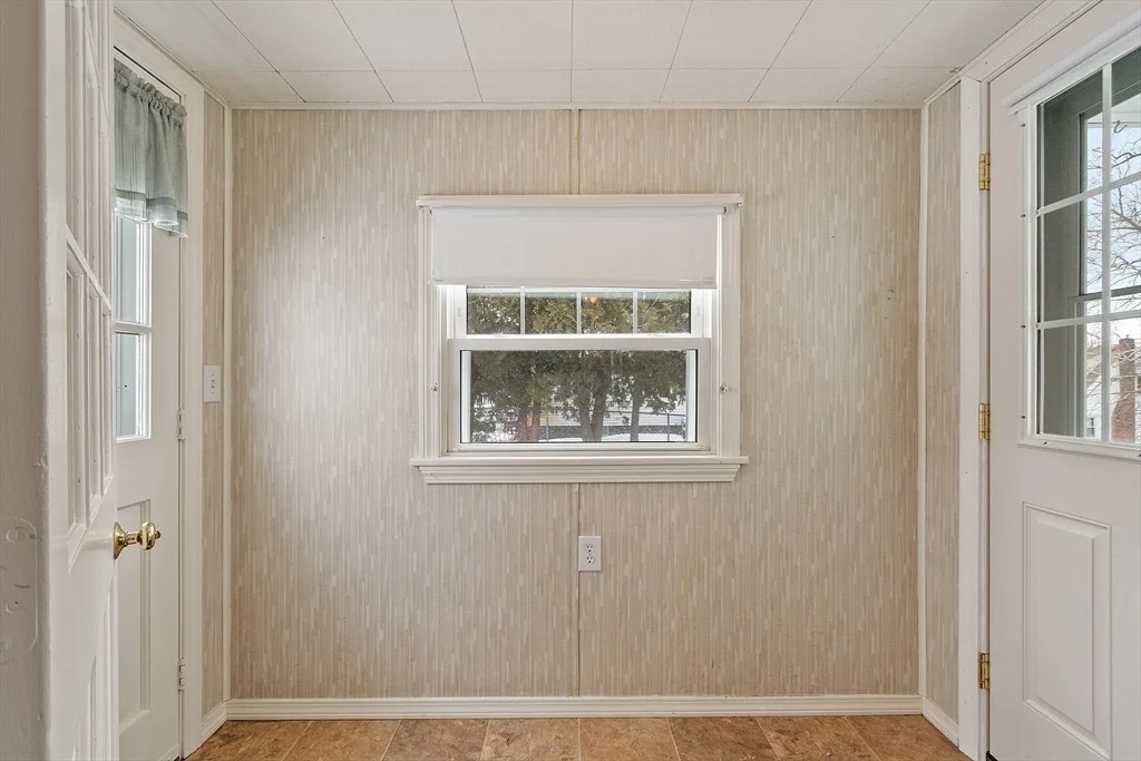 Photo of 28 Birch Ave