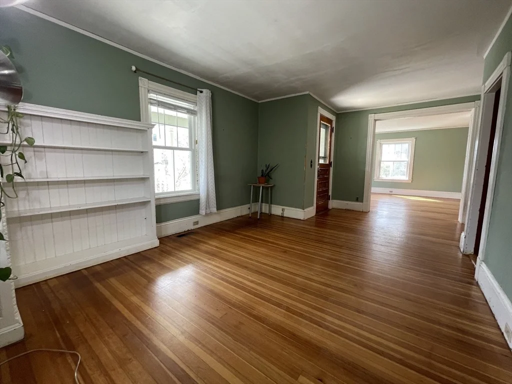 Photo of 16 Barnard Rd