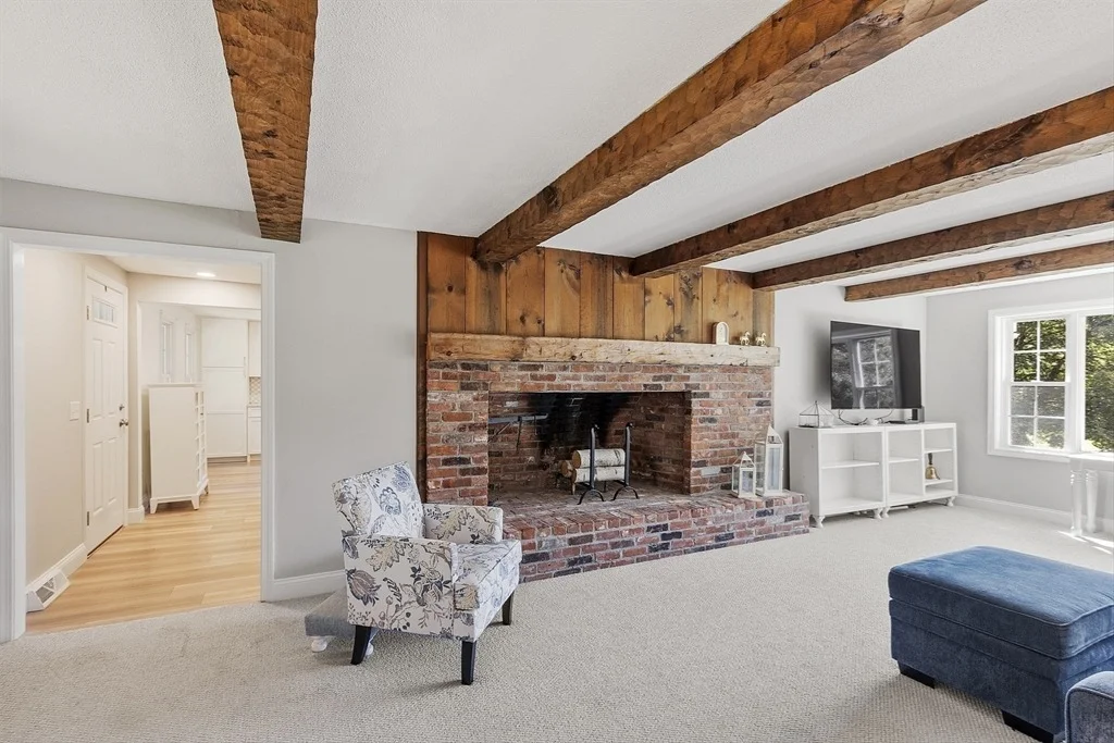Photo of 98 Wallace Hill Road