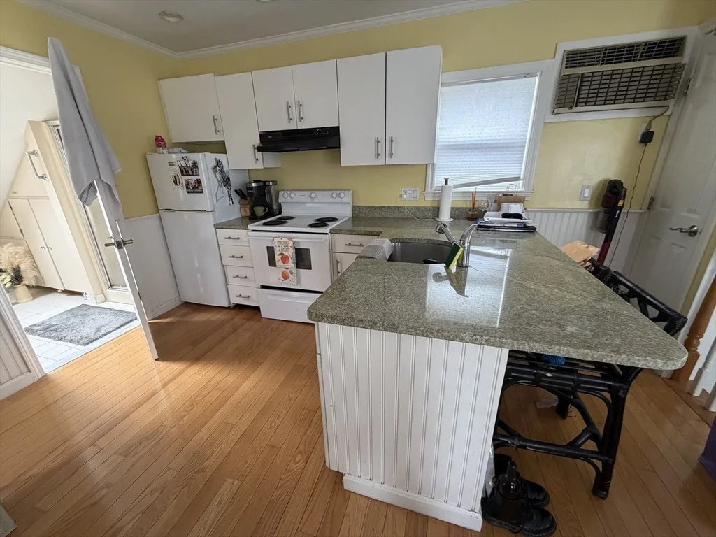 Photo of 114 Parish Road