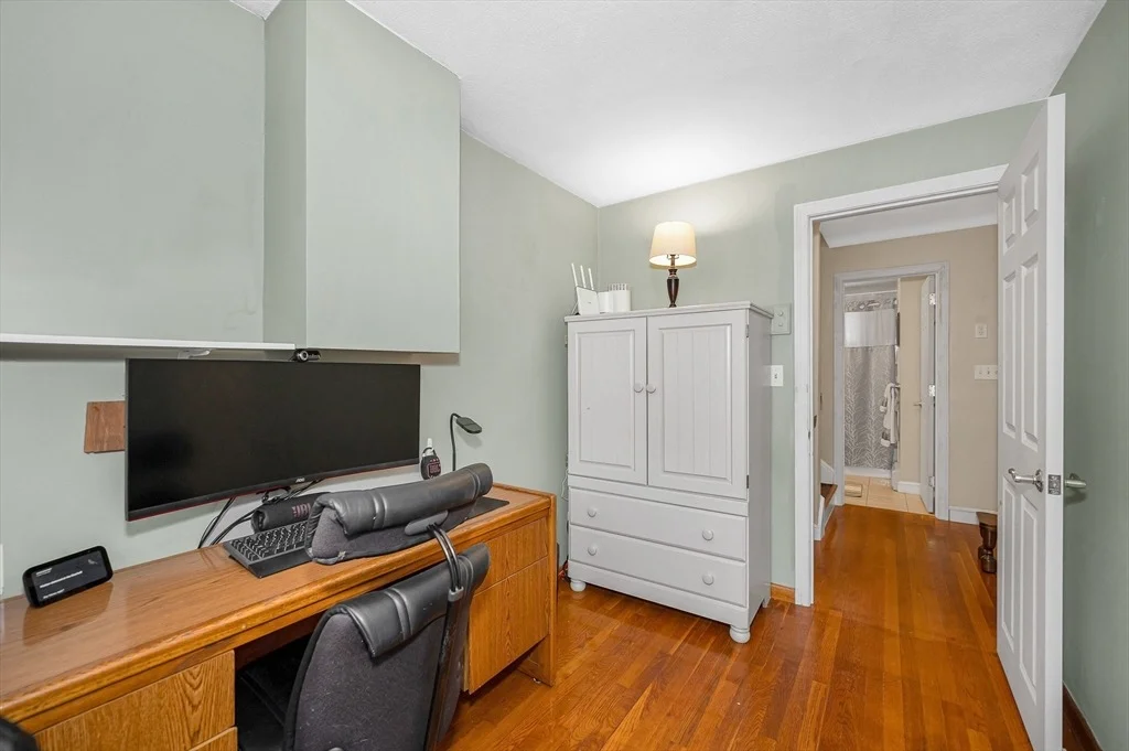 Photo of 6 Surrey Rd