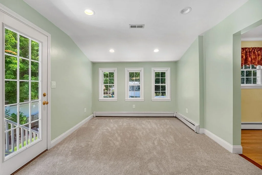 Photo of 34 Judith Cir