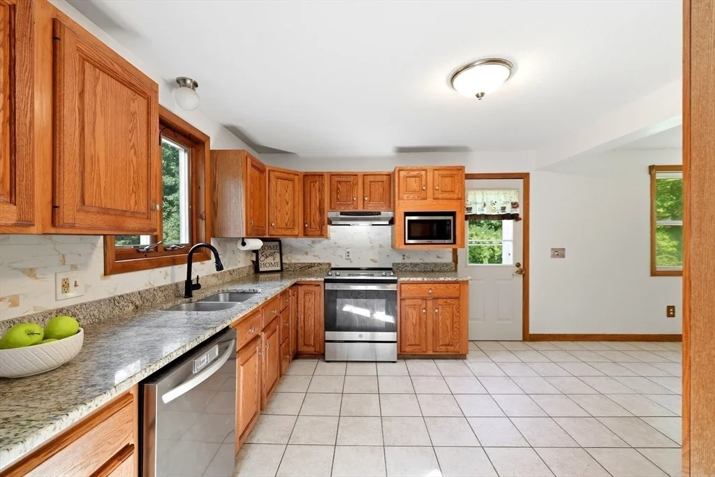 Photo of 705 General Knox Rd