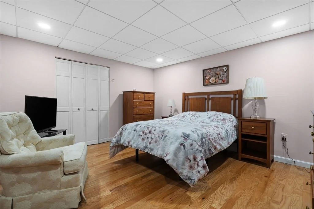 Photo of 231 Manns Dr