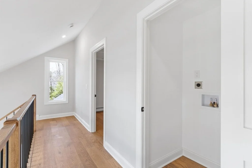 Photo of 8 Boardman Street