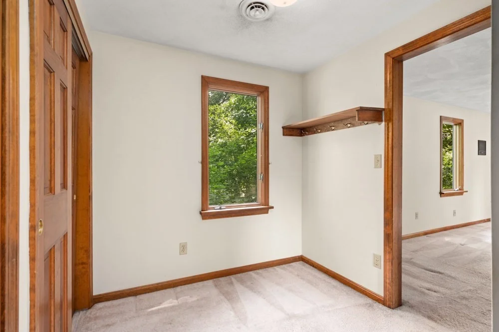 Photo of 18 Strawberry Hill Ln