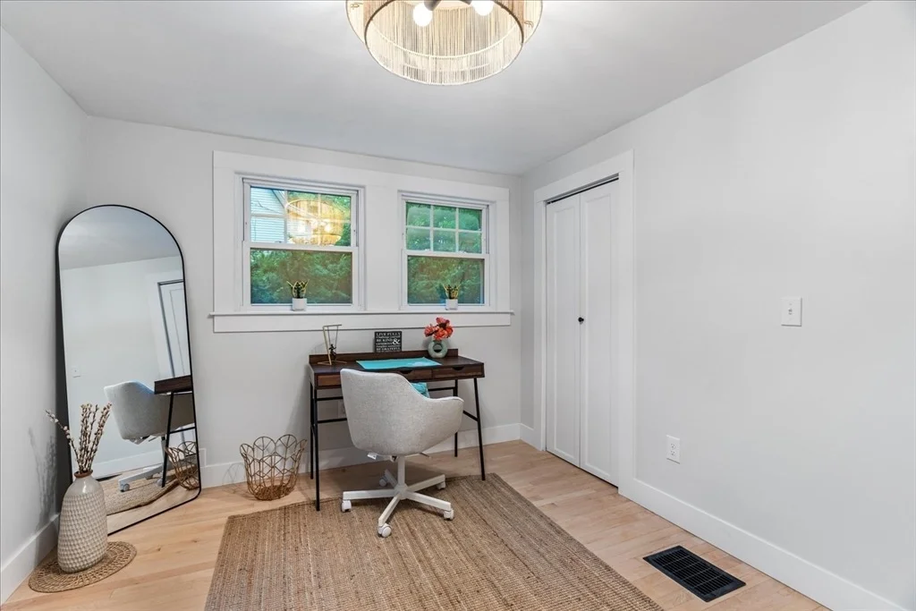 Photo of 19 Bennett St