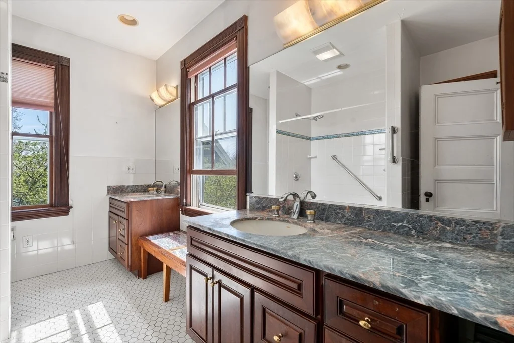 Photo of 20 Atlantic Ave