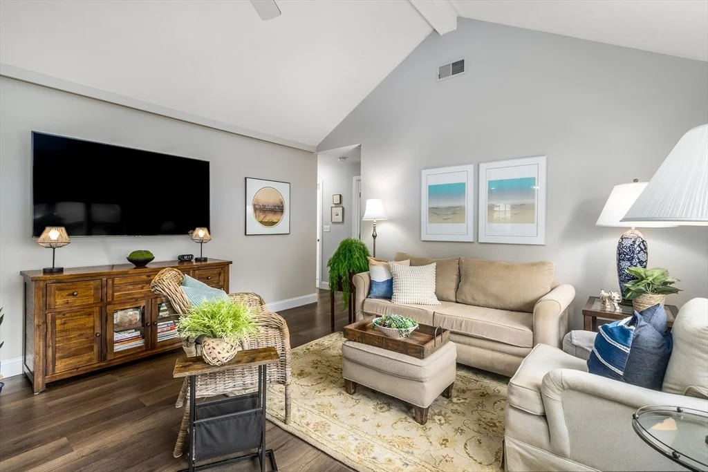 Photo of 3 Niblick Lane