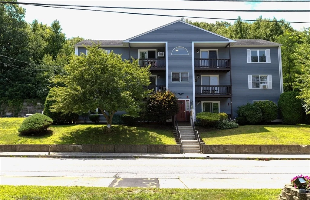 Photo of Unit 6 at 283 Privilege St