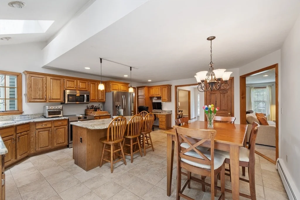 Photo of 492 Stow Rd