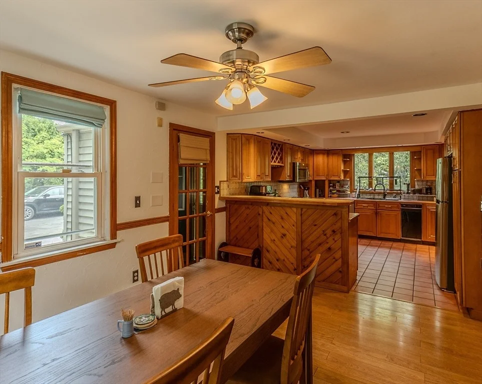 Photo of 68 Davis Rd.