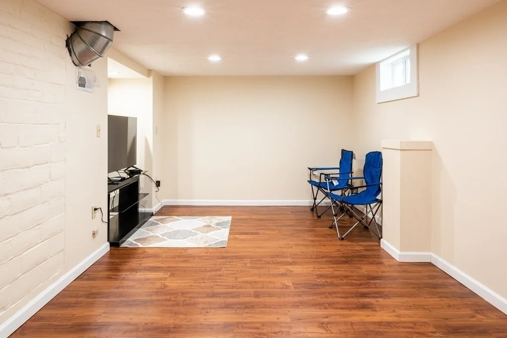 Photo of 259 Gillette Ave