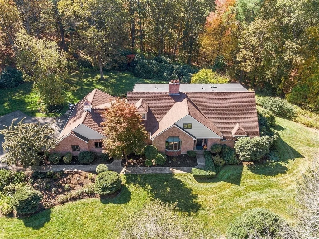 Photo of 24 Long Hill