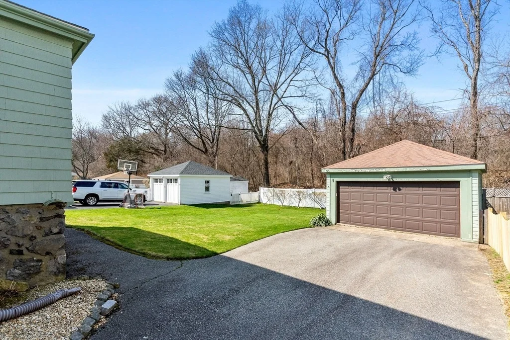 Photo of 17 Nason Rd