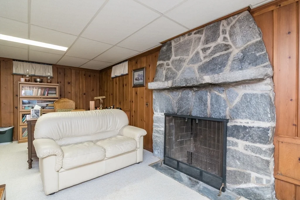 Photo of 32 Longview Dr