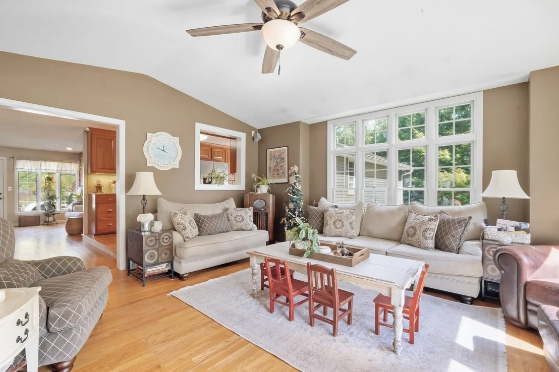 Photo of 36 Decorie Dr