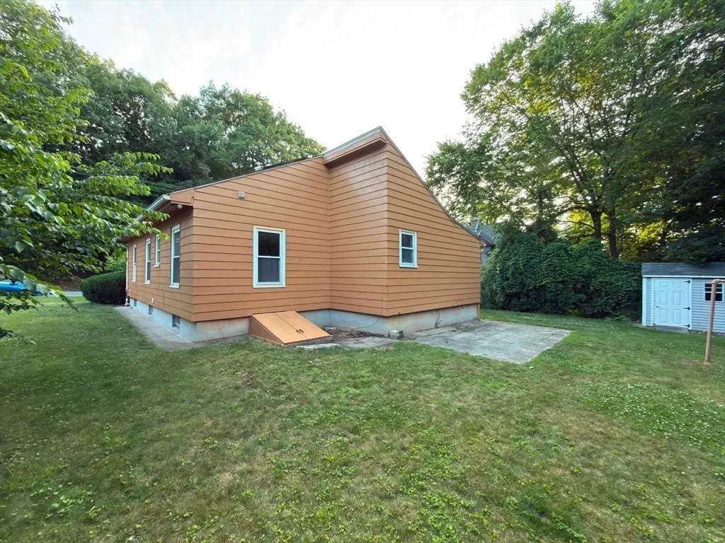 Photo of 31 Colby Ave