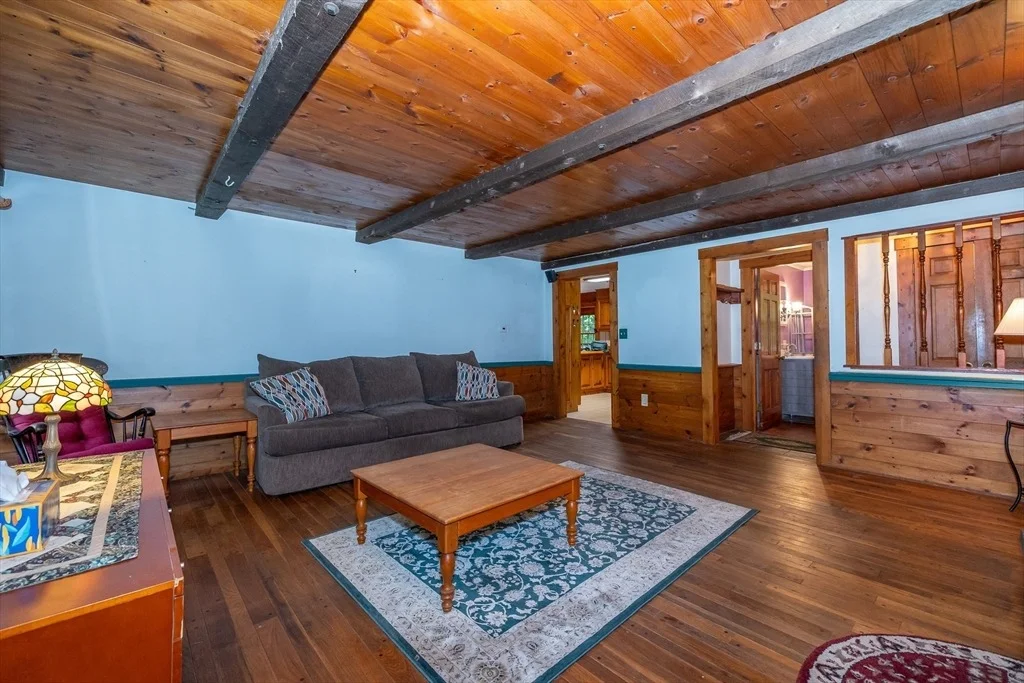 Photo of 295 Forest St