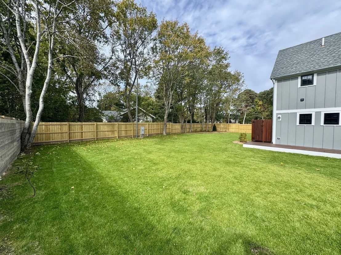 Photo of 25 Oak Avenue