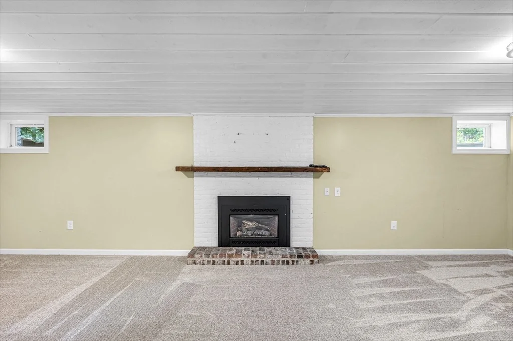 Photo of 28 Brittany Rd