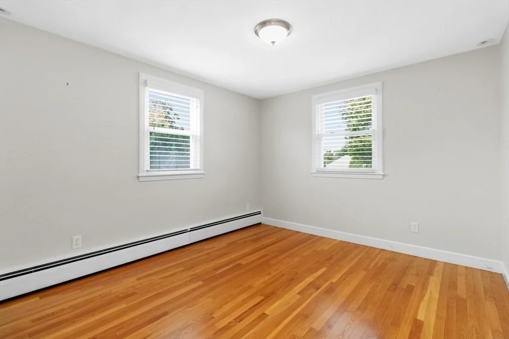 Photo of 120 Kingston Road