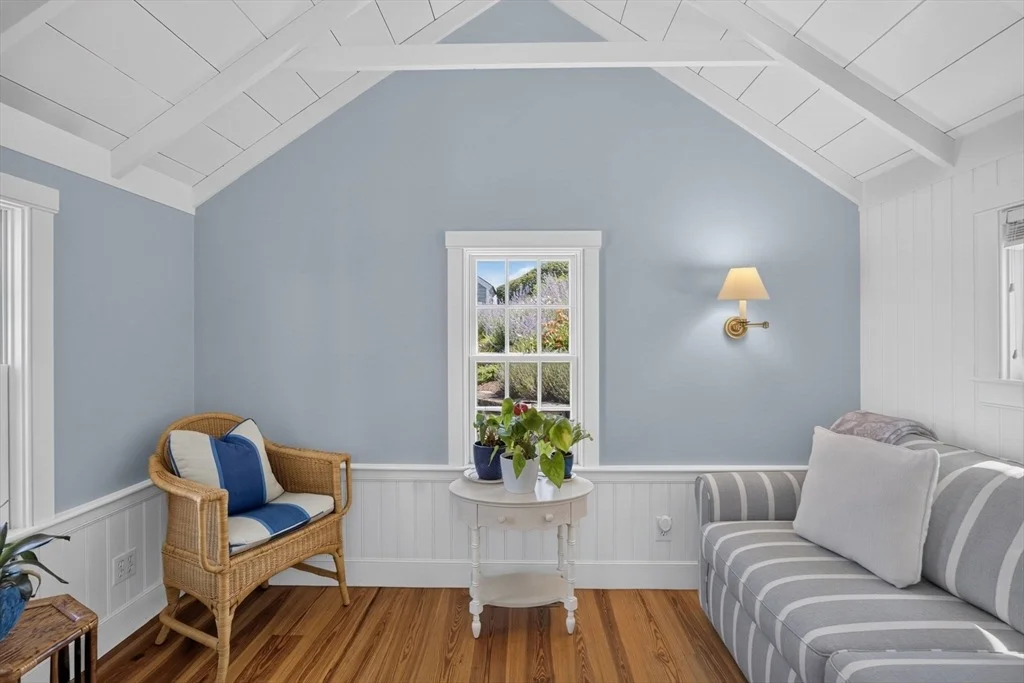 Photo of 166 Shore Road