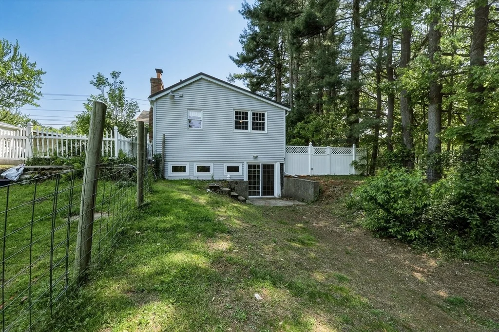 Photo of 460 State St