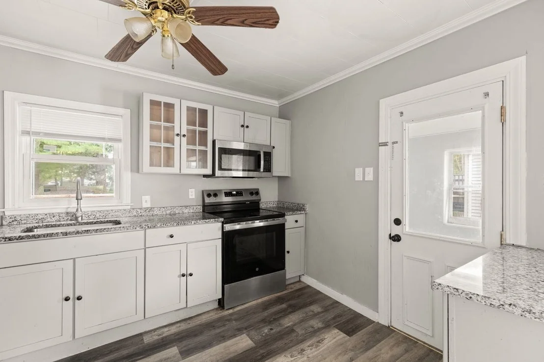 Photo of 75 Sterling Ave