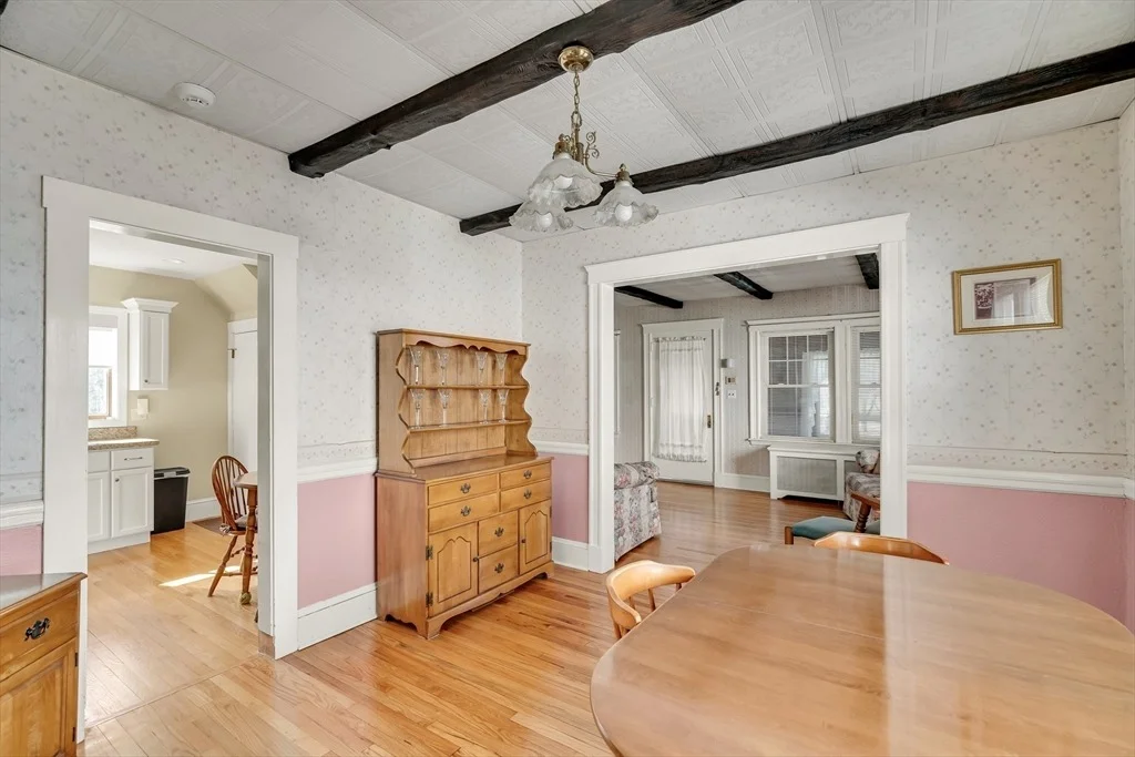 Photo of 10 Bartlett Avenue