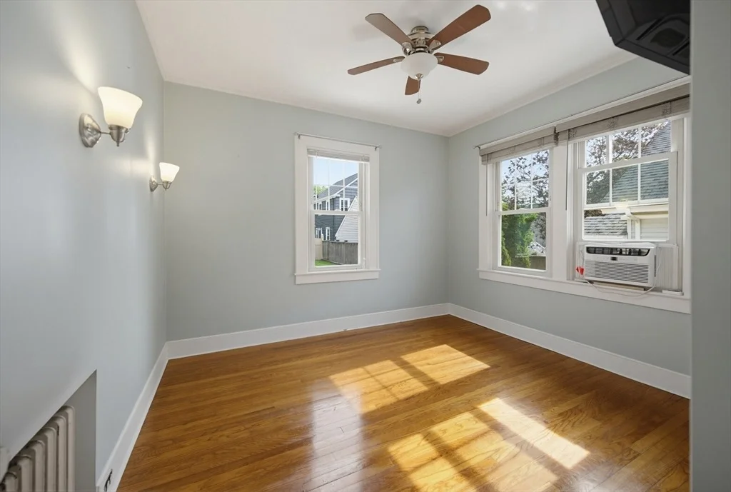 Photo of 488 Montgomery Street