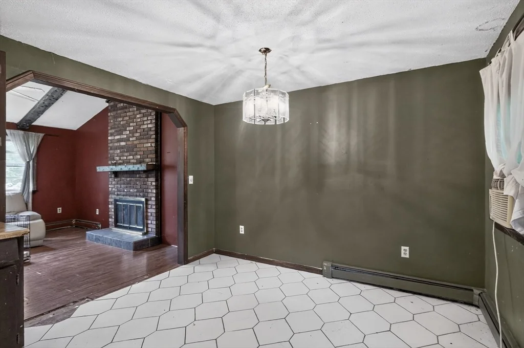 Photo of 8 Patlena Dr