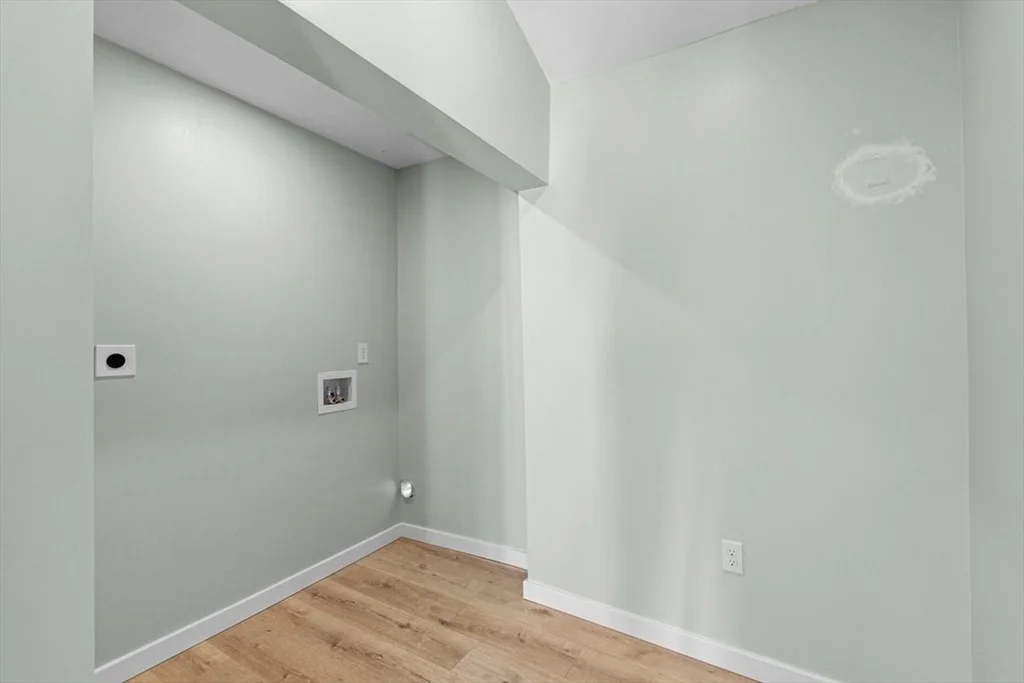Photo of 711 Ware St