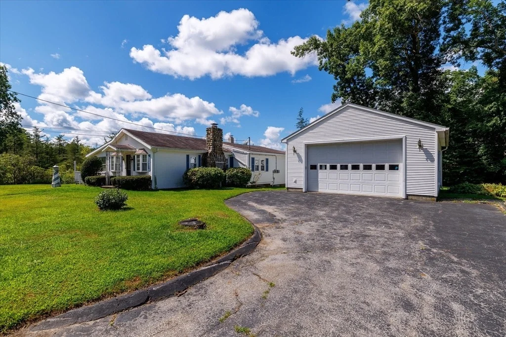 Photo of 1 Freeman Ave
