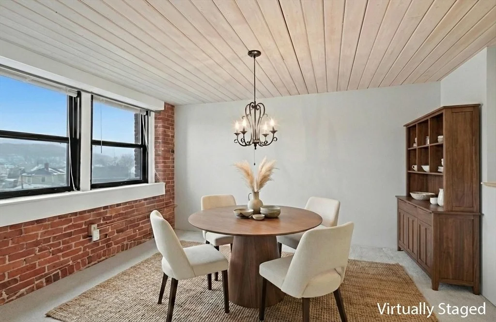 Photo of Unit 310 at 33 Maplewood Avenue